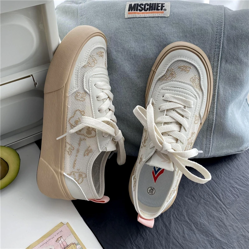 Brand Canvas Sneakers Women Shoes Summer Breathable Mesh Flats Shoes Platform Female Lace Up Casual Sneakers Ladies Luxury 2023
Brand Canvas Sneakers Women Shoes Summer Breathable Mesh Flats Shoes Platform Female Lace Up Casual Sneakers Ladies Luxury 2023