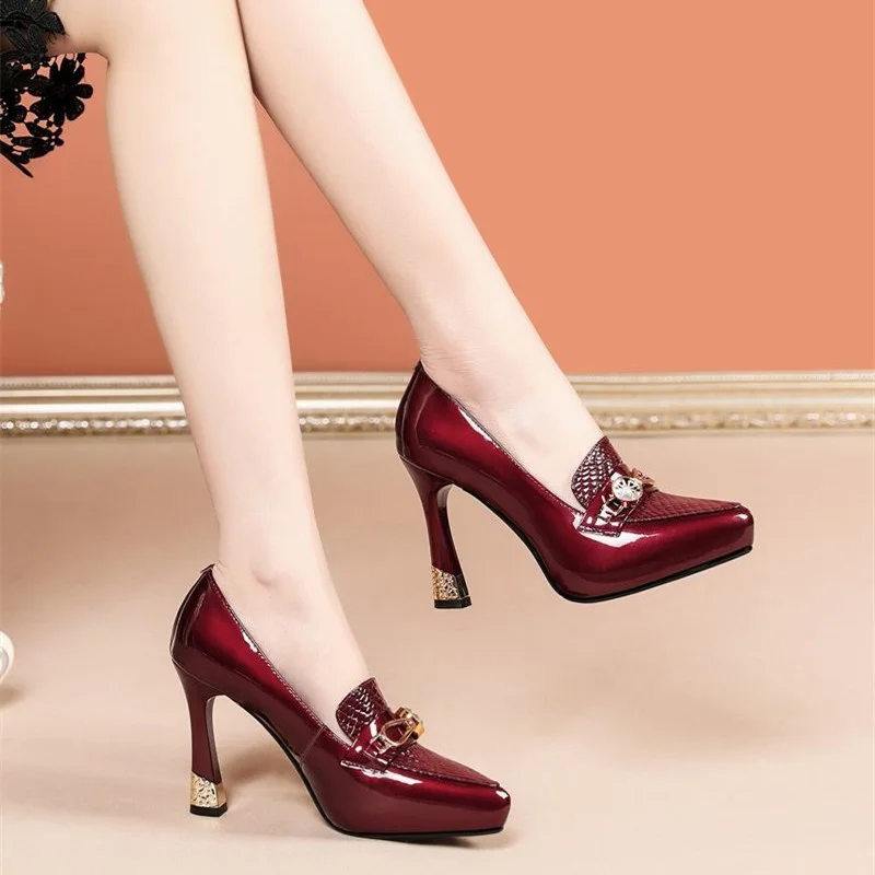 Women Cute Sweet Comfort Wine Red Slip on High Heel Shoes Fashion Black Real Leather High Heel Shoes Sapatos Femininas E344
Women Cute Sweet Comfort Wine Red Slip on High Heel Shoes Fashion Black Real Leather High Heel Shoes Sapatos Femininas E344