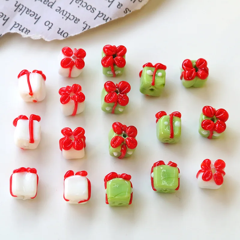 2pcs Fun Christmas Small Gift Box Beads for Jewelry Making DIY Handmade Bracelet Necklace Accessories
2pcs Fun Christmas Small Gift Box Beads for Jewelry Making DIY Handmade Bracelet Necklace Accessories