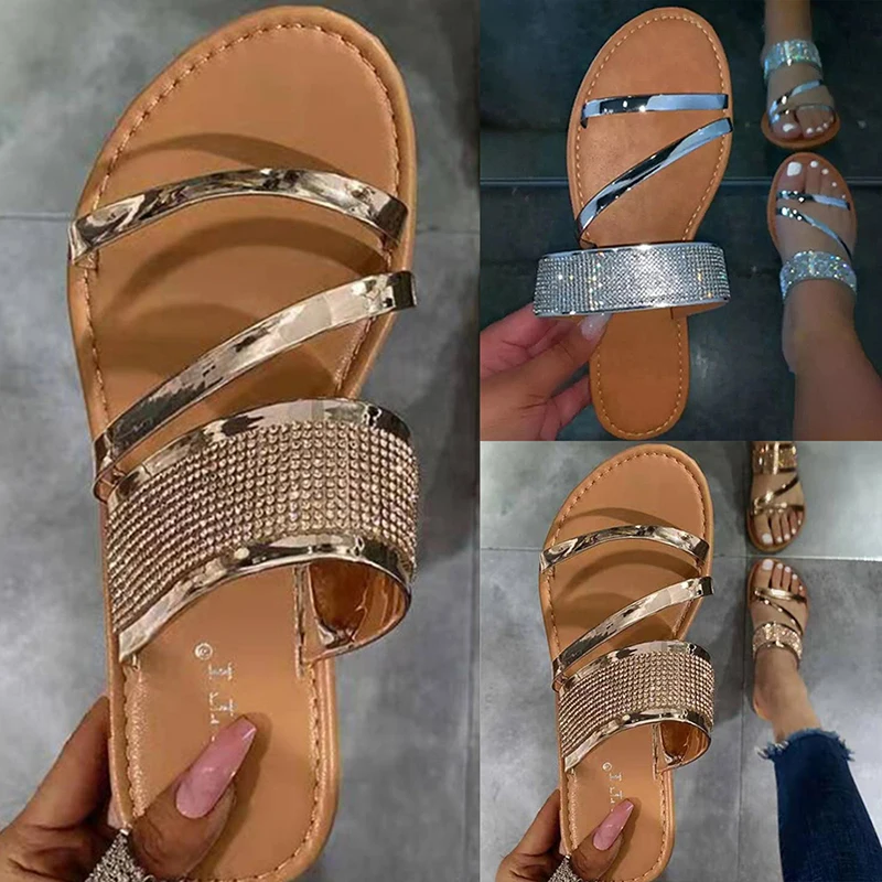 2022 Summer New Women's Fashion Gold Silver Patent Leather Flat Heel Sandals Bling Rhinestone Narrow Band Beach Casual Slippers
2022 Summer New Women's Fashion Gold Silver Patent Leather Flat Heel Sandals Bling Rhinestone Narrow Band Beach Casual Slippers