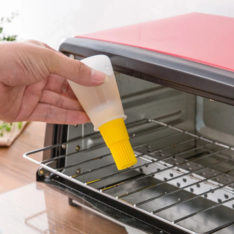 Kitchen Gadgets Barbecue Oil Brush Silicone BBQ Honey Oil Bottle with Brush Convenient Basting Cooking Tools Kitchen Accessories
Kitchen Gadgets Barbecue Oil Brush Silicone BBQ Honey Oil Bottle with Brush Convenient Basting Cooking Tools Kitchen Accessories