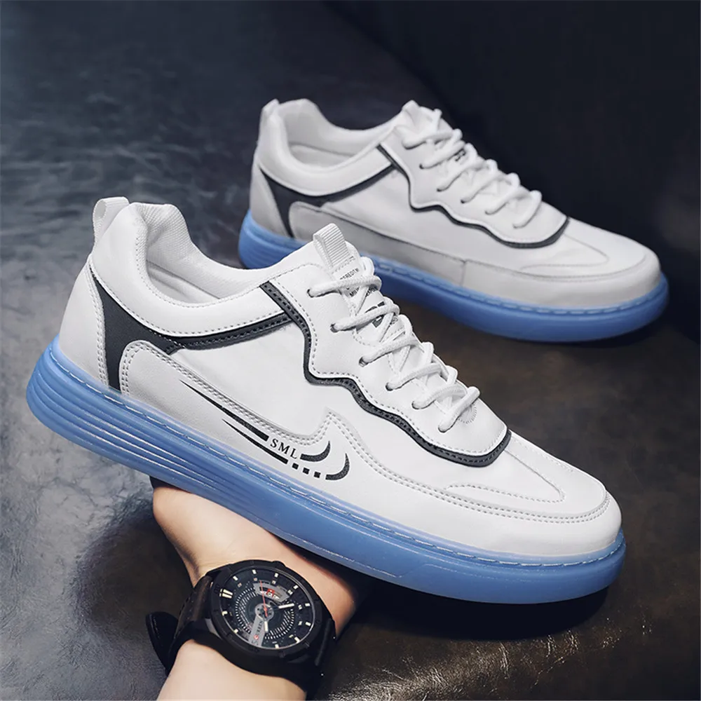 2022 Spring and Summer Leisure Men's Sports Shoes, Comfortable, Breathable and Wear-resistant Ice Silk Cloth Board Shoes
2022 Spring and Summer Leisure Men's Sports Shoes, Comfortable, Breathable and Wear-resistant Ice Silk Cloth Board Shoes