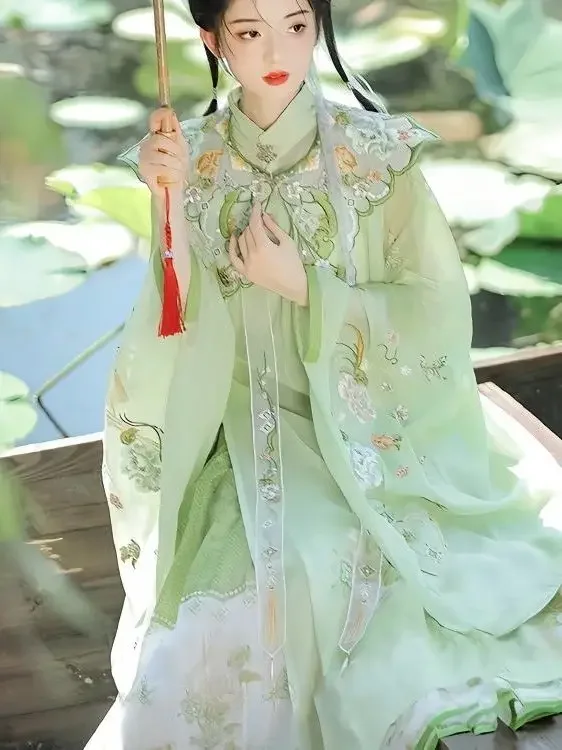 Chinese Style Hanfu Female Ming Dynasty Cloud Shoulder Stand Collar Long Shirt Pleated Dress Ancient Costume Fairy Elegant Suit
Chinese Style Hanfu Female Ming Dynasty Cloud Shoulder Stand Collar Long Shirt Pleated Dress Ancient Costume Fairy Elegant Suit