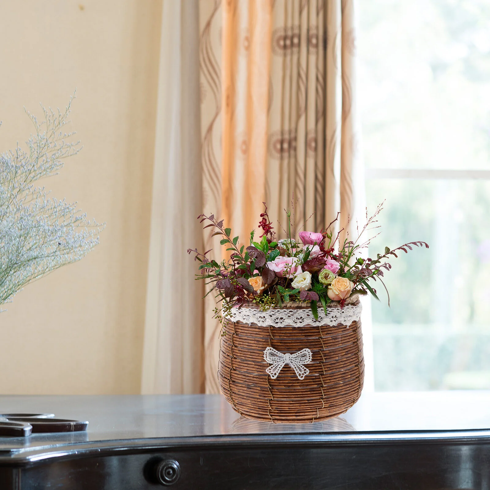 Flower Stand Indoor Planter Basket Desktop Decorative Woven Planting Multi-purpose
Flower Stand Indoor Planter Basket Desktop Decorative Woven Planting Multi-purpose