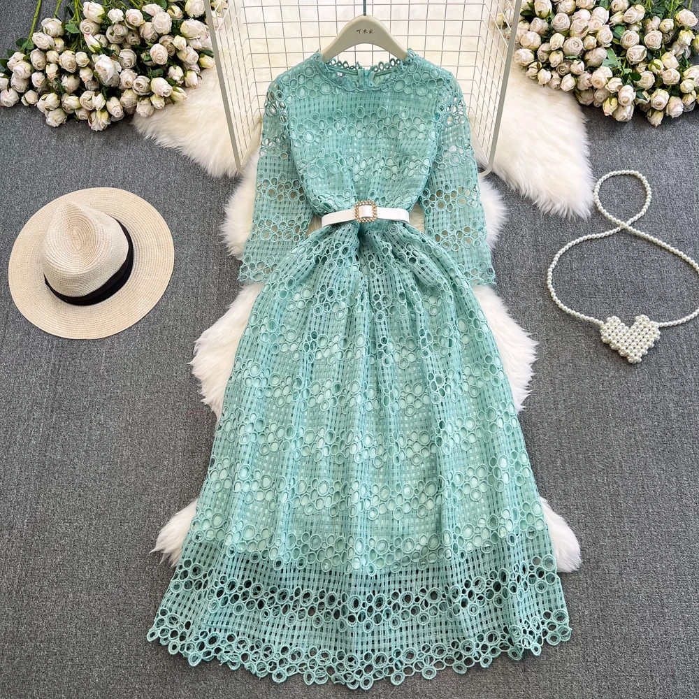 VANOVICH French Style Temperament Solid Color A-line Dress 2023 Summer New Fashion O-neck Slim Waist Lace Hollow Out Long Dress
VANOVICH French Style Temperament Solid Color A-line Dress 2023 Summer New Fashion O-neck Slim Waist Lace Hollow Out Long Dress