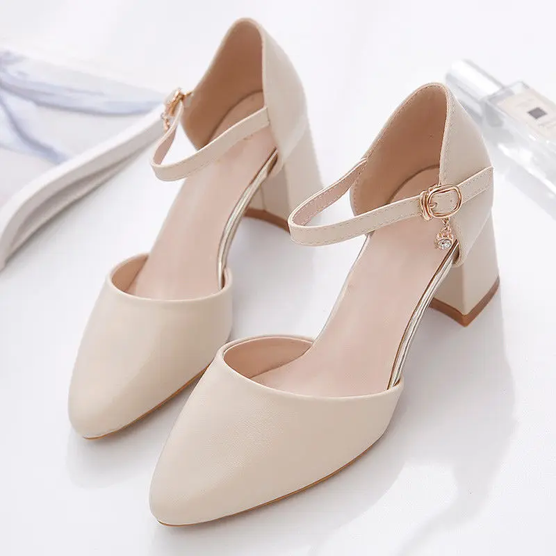 High Heels Single Shoes Woman Mid Heels Women Pumps Ankle Strap Buckle Block Heel Footware for Office Lady Beige Apricot C1-87
High Heels Single Shoes Woman Mid Heels Women Pumps Ankle Strap Buckle Block Heel Footware for Office Lady Beige Apricot C1-87