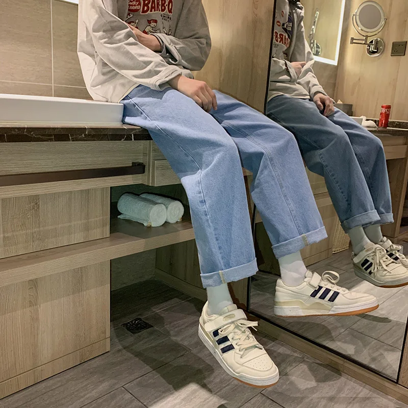 2022 Streetwear Baggy Jeans New Spring Summer Men Korean Fashion Loose Straight Wide Leg Pants Male Clothing Light blue
2022 Streetwear Baggy Jeans New Spring Summer Men Korean Fashion Loose Straight Wide Leg Pants Male Clothing Light blue