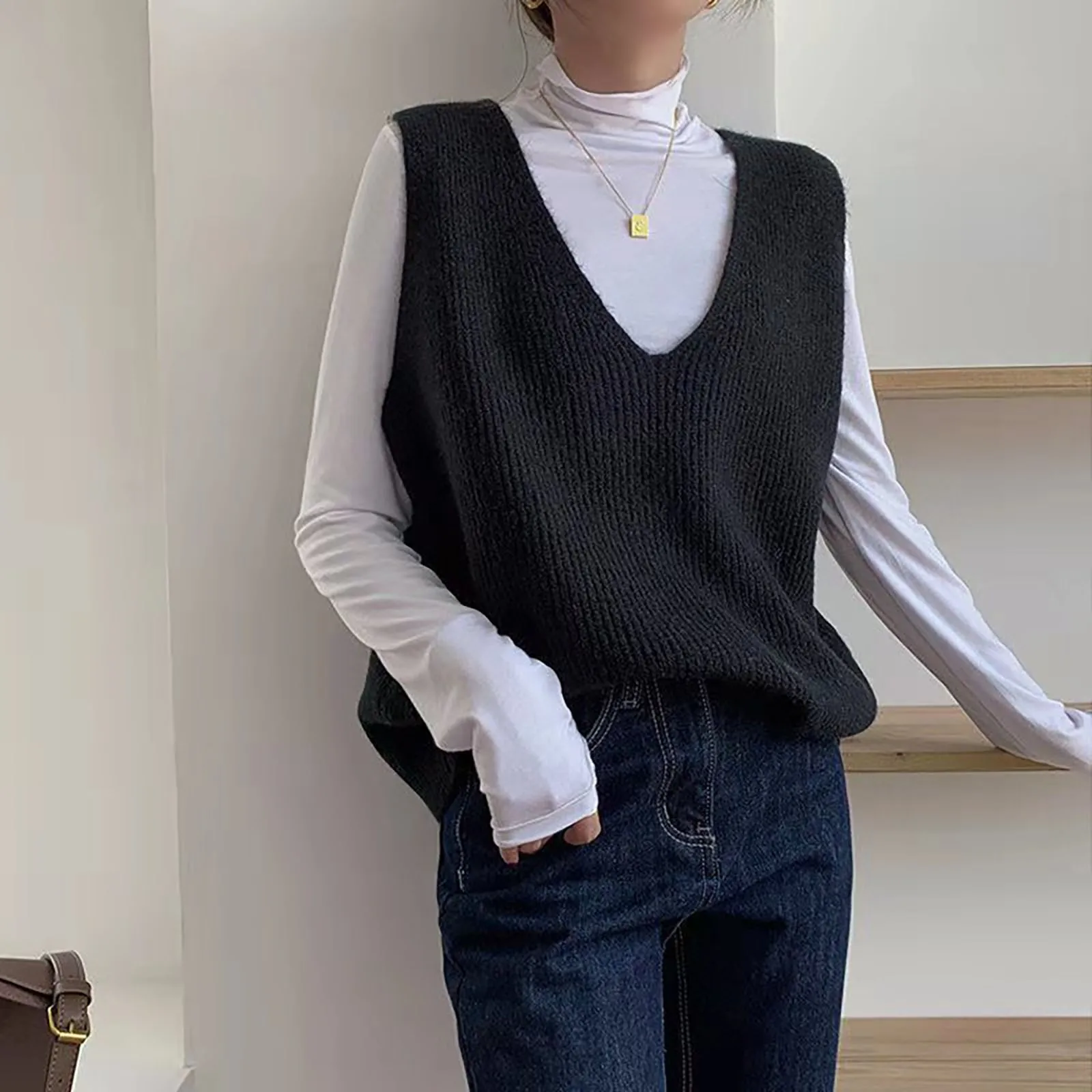 Sweater Vests Women Knitted Solid Loose Fashion Couple Streetwear Simple Colleges 90s Clothes Vintage Harajuku Spring Tops
Sweater Vests Women Knitted Solid Loose Fashion Couple Streetwear Simple Colleges 90s Clothes Vintage Harajuku Spring Tops