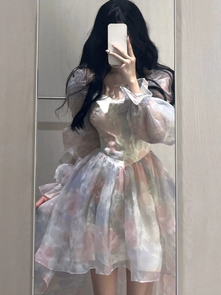 2023 Summer Elegant Floral Mini Dress Women Long Sleeve Even Party Dress Female French Retro One Piece Dress Korean Fashion
2023 Summer Elegant Floral Mini Dress Women Long Sleeve Even Party Dress Female French Retro One Piece Dress Korean Fashion