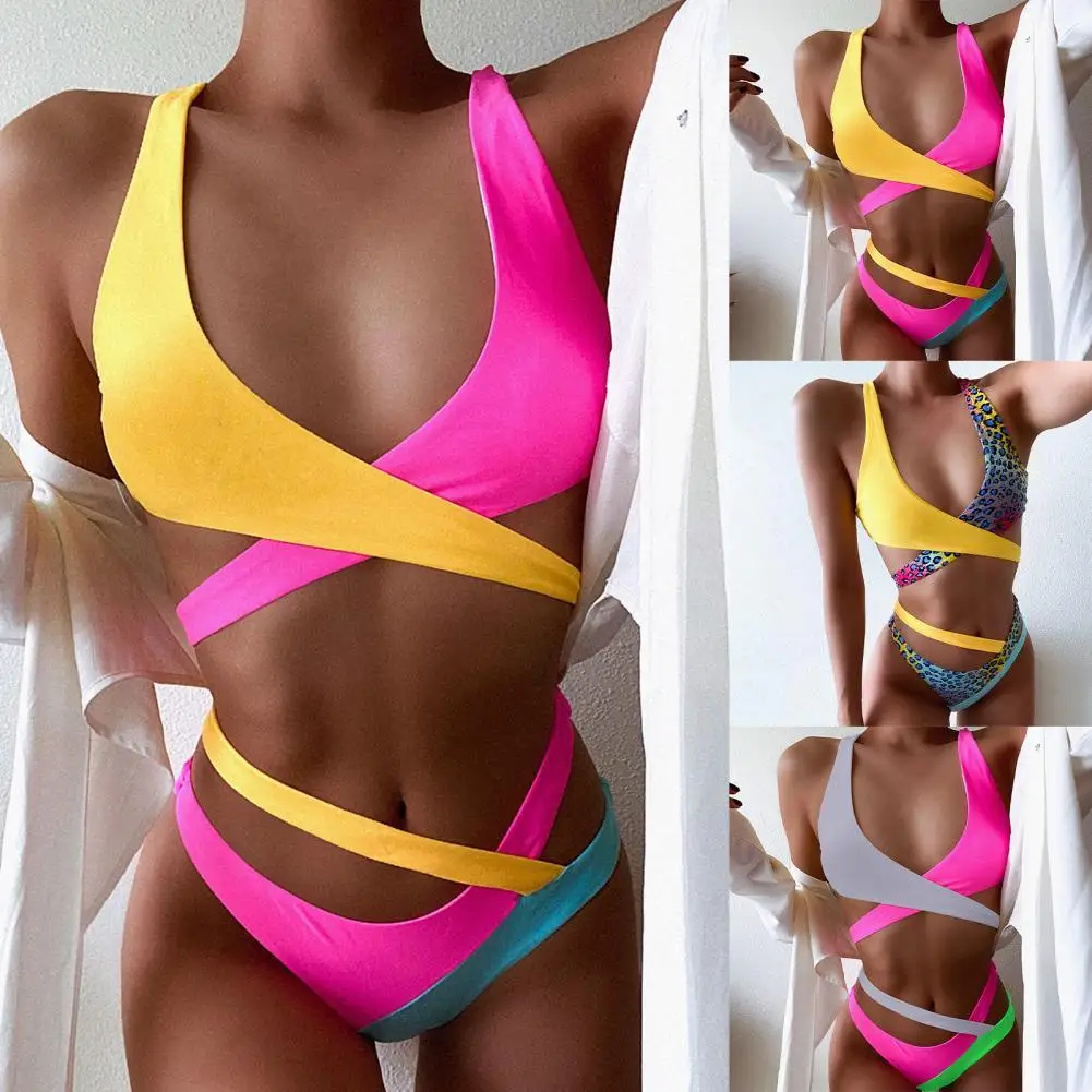 Модный комплект бикини с перекрестной повязкой, регулируемый комплект из двух предметов, модный комбинированный купальный костюм с принто...
Модный комплект бикини с перекрестной повязкой, регулируемый комплект из двух предметов, модный комбинированный купальный костюм с принто...