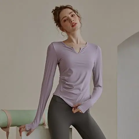 Yoga Shirts Women with Chest Pad Yoga Clothes Slim Fit Autumn Sports Long-sleeved V-neck T-shirt Running Fitness Top Breathable
Yoga Shirts Women with Chest Pad Yoga Clothes Slim Fit Autumn Sports Long-sleeved V-neck T-shirt Running Fitness Top Breathable