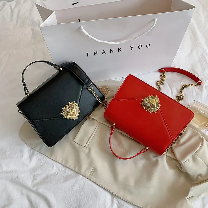 Fashion Embroidery Thread Small PU Leather Crossbody Bags For Women 2022 Women's Luxury Branded Trending Chain Shoulder Handbags
Fashion Embroidery Thread Small PU Leather Crossbody Bags For Women 2022 Women's Luxury Branded Trending Chain Shoulder Handbags