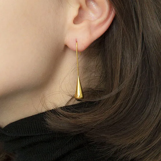 French Vintage Elegant Personality Long Metal Bead Pendant Drop Earrings For Women New Trend Charms Ear Fashion Jewelry 2022
French Vintage Elegant Personality Long Metal Bead Pendant Drop Earrings For Women New Trend Charms Ear Fashion Jewelry 2022