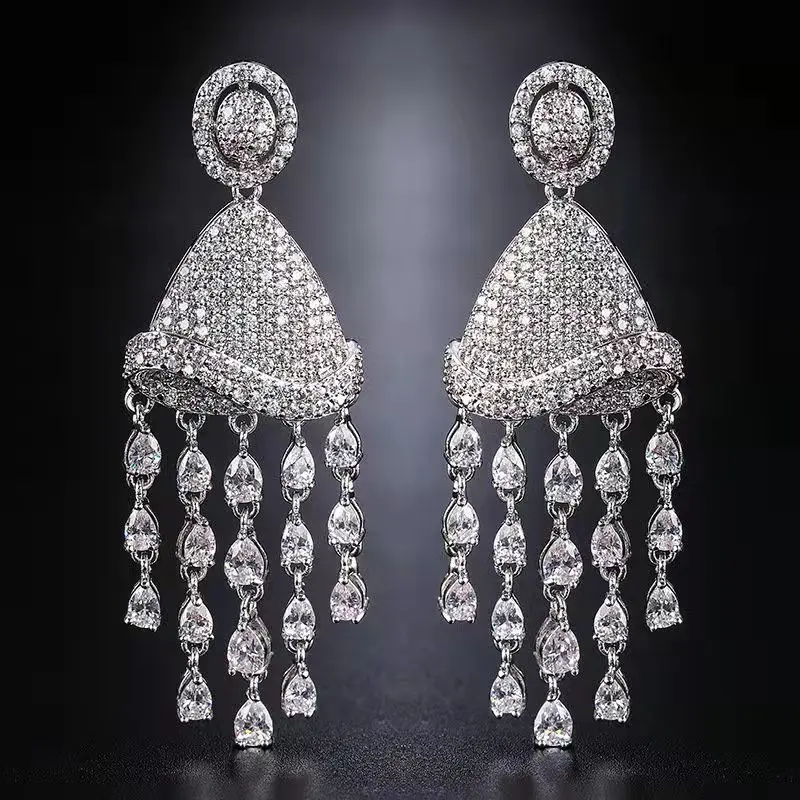 Disney Rhinestone Tassel Earrings pointed hat exaggerated Earrings 2022 trendy long full diamond triangle jewelry
Disney Rhinestone Tassel Earrings pointed hat exaggerated Earrings 2022 trendy long full diamond triangle jewelry