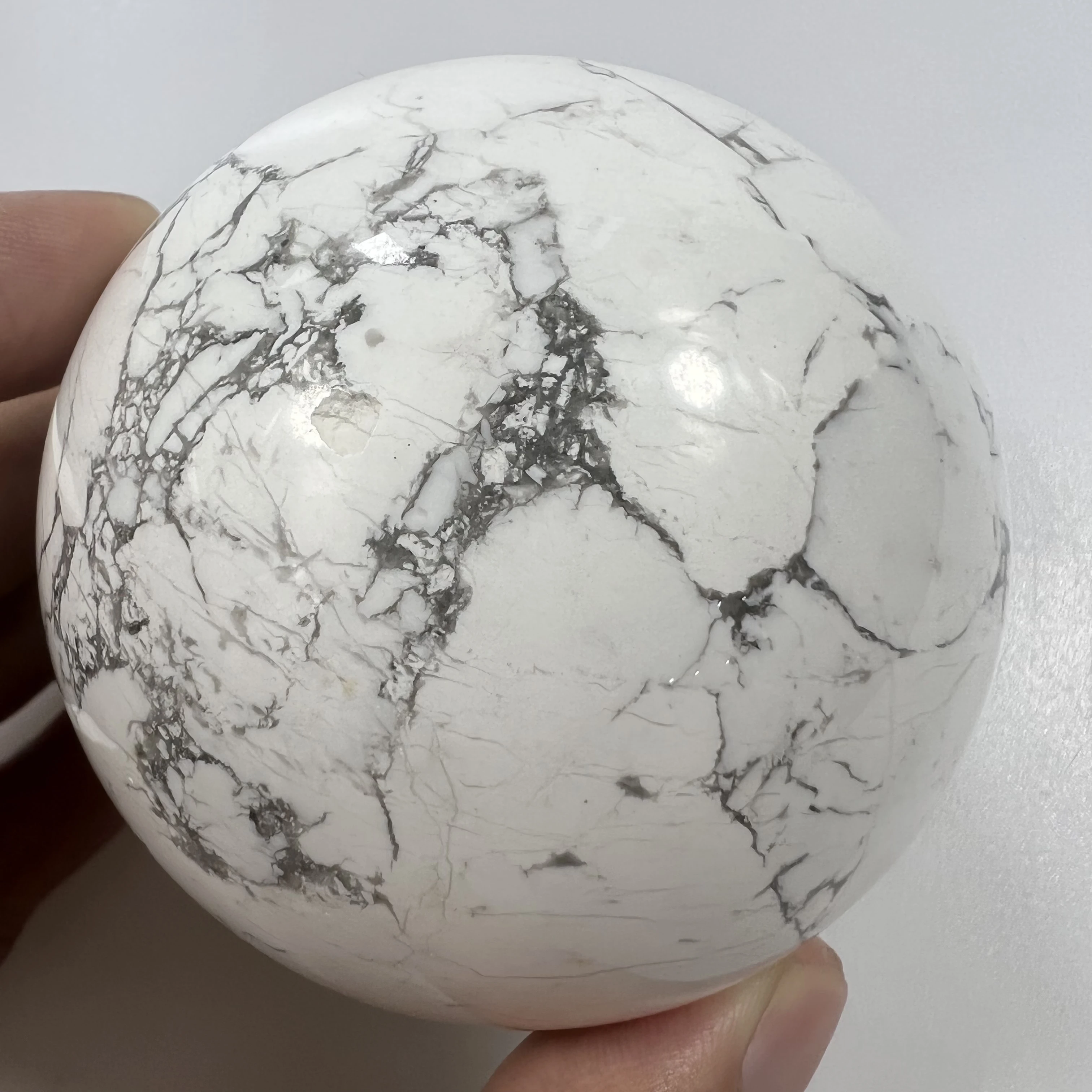 Natural Stone White Howlite Turquoise Sphere Crystal Globe Ball Chakra Healing Reiki Carving Crafts Minerals
Natural Stone White Howlite Turquoise Sphere Crystal Globe Ball Chakra Healing Reiki Carving Crafts Minerals