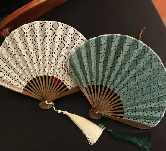 

Exquisite Cotton Mesh Shell Fan Sunflower Fan Summer Carrying Folding Fan Female Folding Han Chinese Clothing Cheongsam Fan