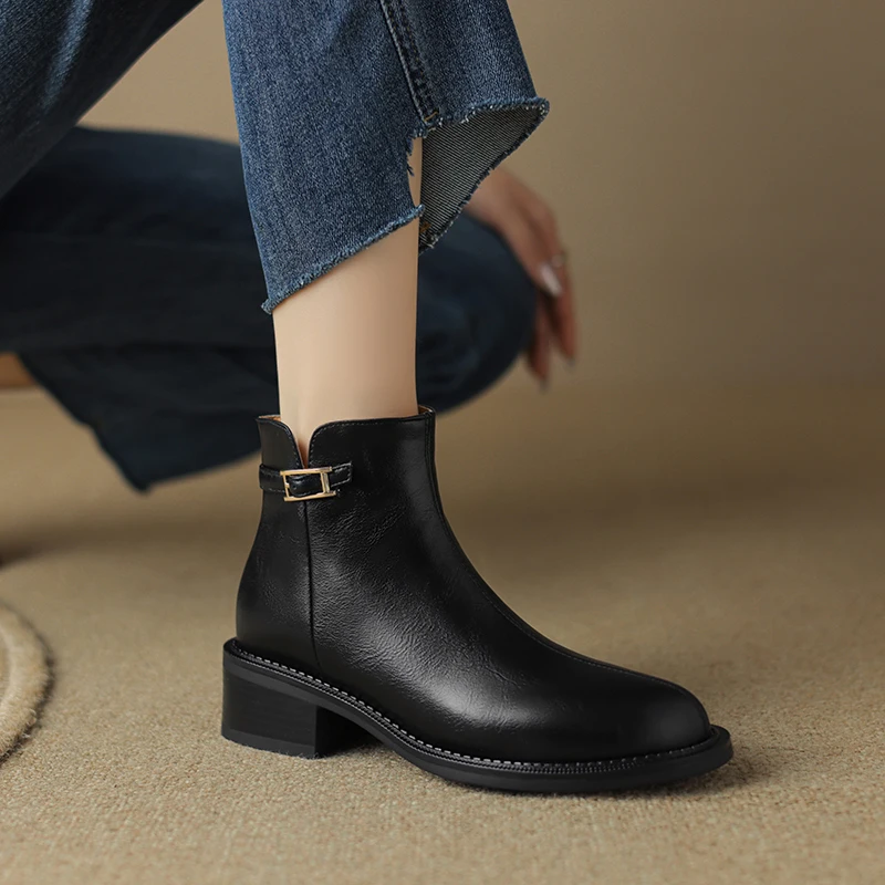 Women Ankle Boots Chelsea Autumn Winter Fashion Genuine Leather Round Toe Square Med Heel Shoes Woman Size 34-41
Women Ankle Boots Chelsea Autumn Winter Fashion Genuine Leather Round Toe Square Med Heel Shoes Woman Size 34-41