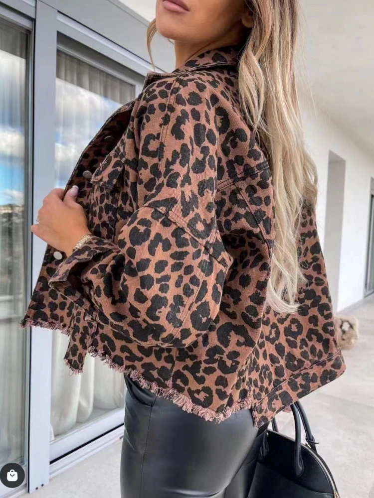 Autumn Fashion Casual Jackets for Women 2023 Leopard Jacket Women Vintage Jean Coats Loose Long Sleeve Top Clothes Streetwear
Autumn Fashion Casual Jackets for Women 2023 Leopard Jacket Women Vintage Jean Coats Loose Long Sleeve Top Clothes Streetwear
