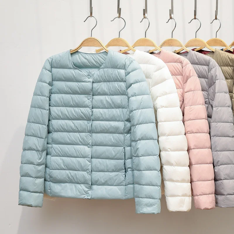 Women's Duck Down Coat, Super Light Jacket, Collarless, Padded Parka, Portable, Round Neck, Fluffy Coat, New Winter Series in
Women's Duck Down Coat, Super Light Jacket, Collarless, Padded Parka, Portable, Round Neck, Fluffy Coat, New Winter Series in