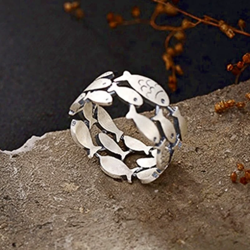 Delicate Fish Rings for Women Metallic Style Finger-ring Statement Jewelry Exquisite Fashionable Design Accessories Gift
Delicate Fish Rings for Women Metallic Style Finger-ring Statement Jewelry Exquisite Fashionable Design Accessories Gift