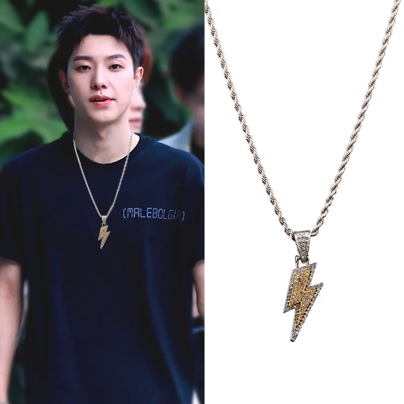 Fashion Zircon Lightning Necklaces For Men and Women Retro Hip Hop Pendant Sweater Chain Punk Couple Jewelry Accessories Gift
Fashion Zircon Lightning Necklaces For Men and Women Retro Hip Hop Pendant Sweater Chain Punk Couple Jewelry Accessories Gift