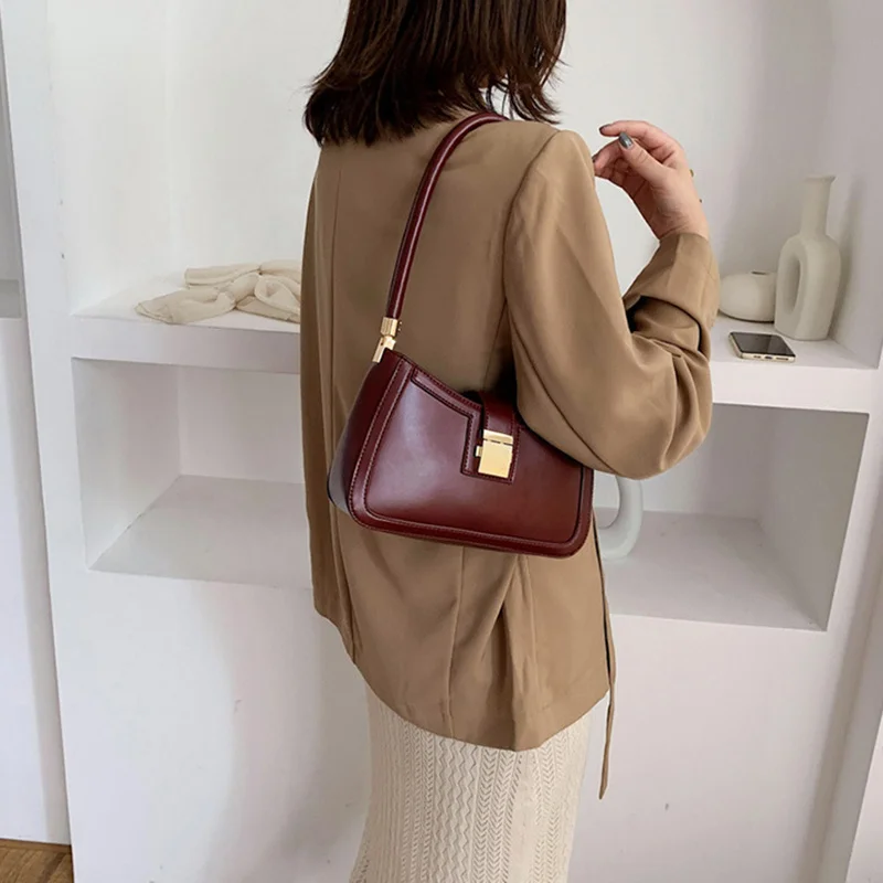Solid Color PU Leather Shoulder Bags For Women 2023 hit Lock Handbags Small Travel Hand Bag Lady Fashion Bags
Solid Color PU Leather Shoulder Bags For Women 2023 hit Lock Handbags Small Travel Hand Bag Lady Fashion Bags