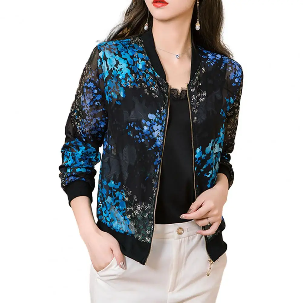 Versatile Women Jacket Floral Print Chiffon Coat Stylish Stand Collar Long Sleeve Sunscreen Outwear for Women Sheer Lightweight
Versatile Women Jacket Floral Print Chiffon Coat Stylish Stand Collar Long Sleeve Sunscreen Outwear for Women Sheer Lightweight