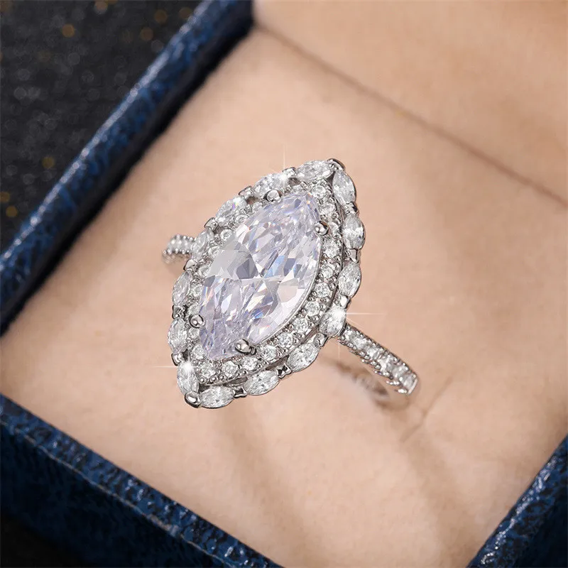 

Luxury Crystal Ring For Women Perfect Bridal Wedding Engagement Rings For Her or A Romantic Jewelry Gift For Valentine's Day