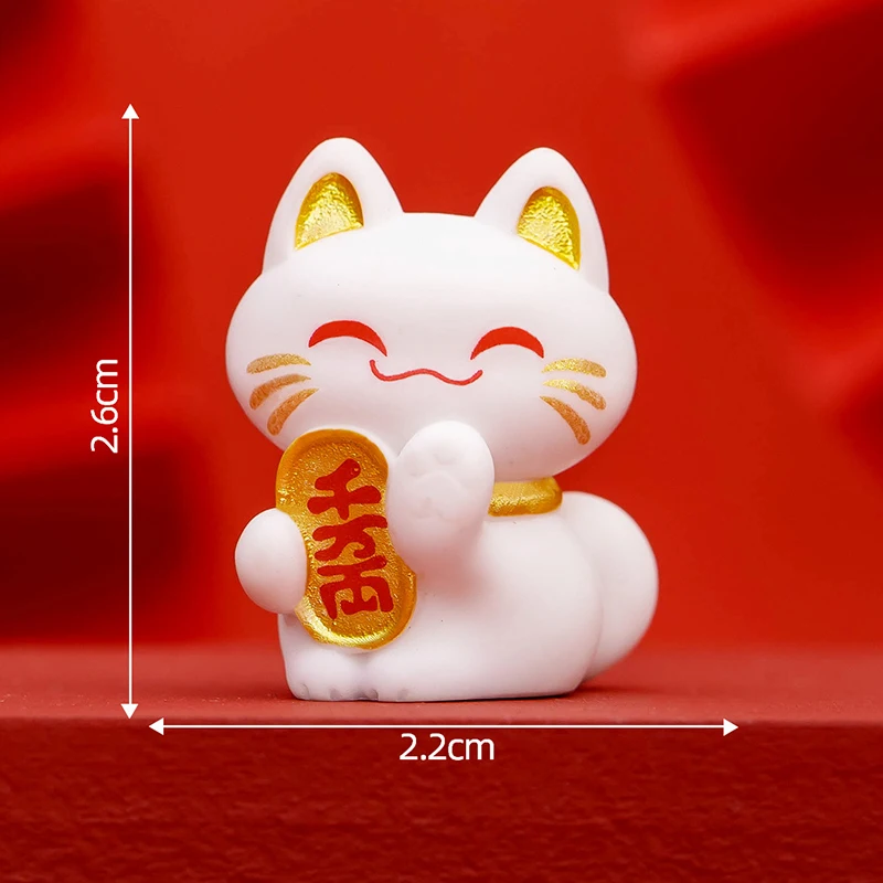 Миниатюрная фигурка кота удачи
Миниатюрная фигурка кота удачи
