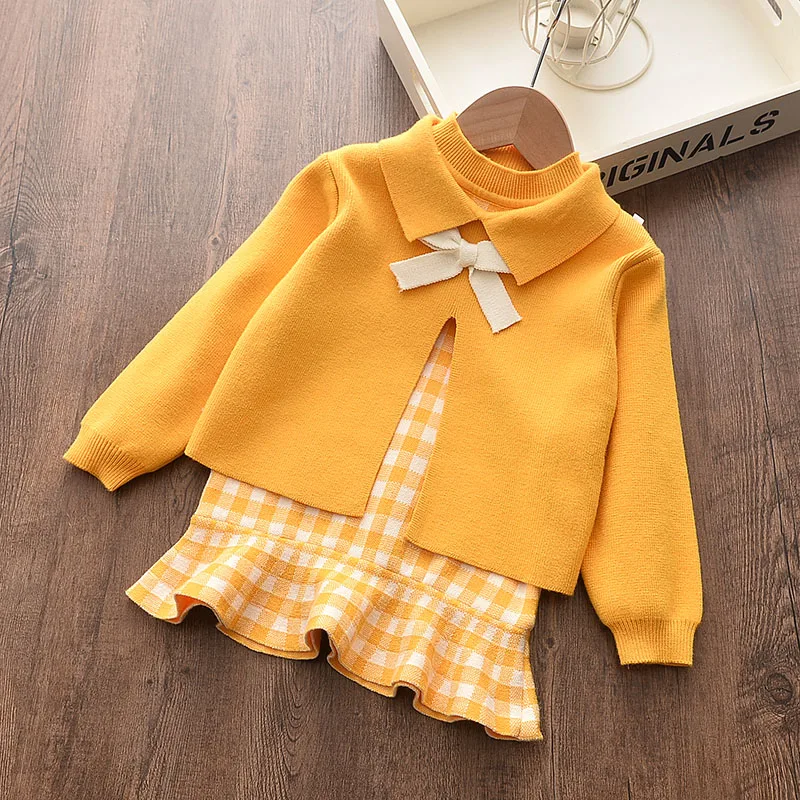 Baby Girl Fashion Clothing Dress Cute Bow Sweaters+plaid Dress girls Infant Christmas Clothes Sets Children Party Birthday Set
Baby Girl Fashion Clothing Dress Cute Bow Sweaters+plaid Dress girls Infant Christmas Clothes Sets Children Party Birthday Set
