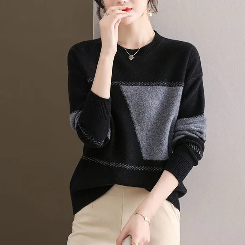 New Autumn/Winter Fashion Round Neck Contrast Color Cashmere Sweater Loose and Versatile Large Foreign Long Sleeve Sweater
New Autumn/Winter Fashion Round Neck Contrast Color Cashmere Sweater Loose and Versatile Large Foreign Long Sleeve Sweater