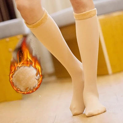 Autumn and winter socks women's mid-tube stockings warm and piled thick snow socks
Autumn and winter socks women's mid-tube stockings warm and piled thick snow socks