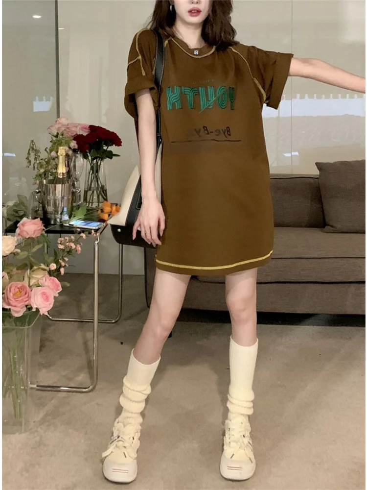 Deeptown Vintage Letter Print Brown T-shirts Women American Retro Short Sleeve Tees Korean Fashion Chic Streetwear Oversize Tops
Deeptown Vintage Letter Print Brown T-shirts Women American Retro Short Sleeve Tees Korean Fashion Chic Streetwear Oversize Tops