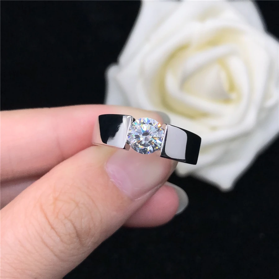 Solid 14K White Gold AU585 Ring 0.5CT Moissanite Diamond Women's Enagement Ring Vintage Jewelry Gift For Husband
Solid 14K White Gold AU585 Ring 0.5CT Moissanite Diamond Women's Enagement Ring Vintage Jewelry Gift For Husband