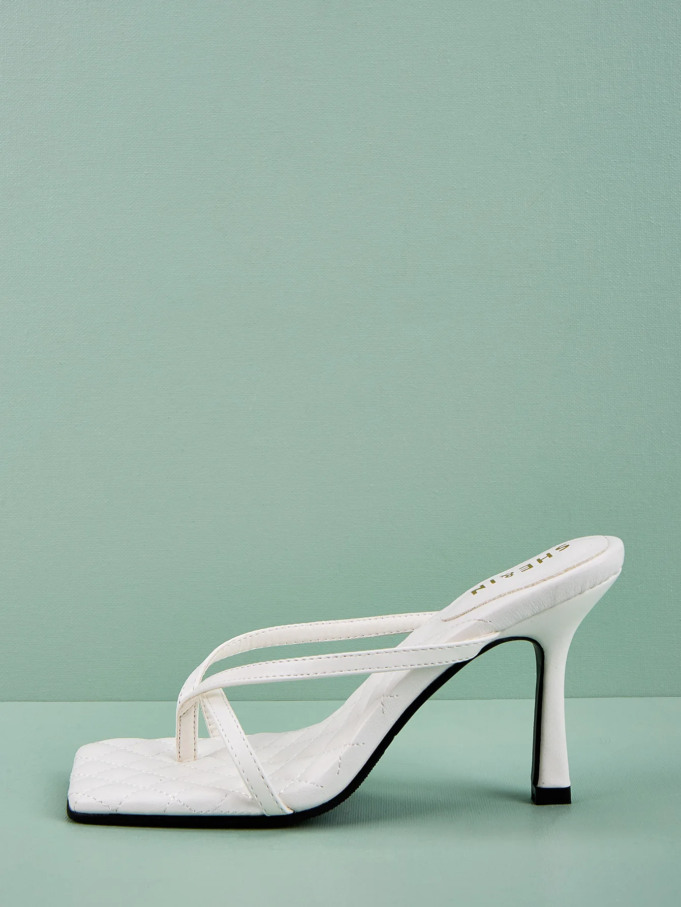 Women's High Heels Summer New Sexy High Heel Sandals Women's Square Toe Fashion Thin Heels Solid Color Summer Shoes Flip-flops
Women's High Heels Summer New Sexy High Heel Sandals Women's Square Toe Fashion Thin Heels Solid Color Summer Shoes Flip-flops