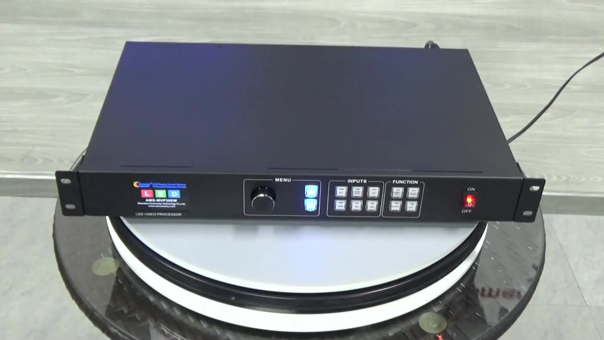 AMS-MVP300W led video wall display processor support U disk play mobile control led display processor
AMS-MVP300W led video wall display processor support U disk play mobile control led display processor