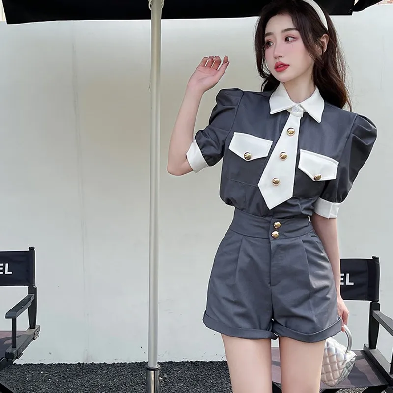 2022 Spring Women Puff Sleeve Contrast Color Tie Cropped Suit Tops + Wide Leg Shorts Fashion Suit
2022 Spring Women Puff Sleeve Contrast Color Tie Cropped Suit Tops + Wide Leg Shorts Fashion Suit