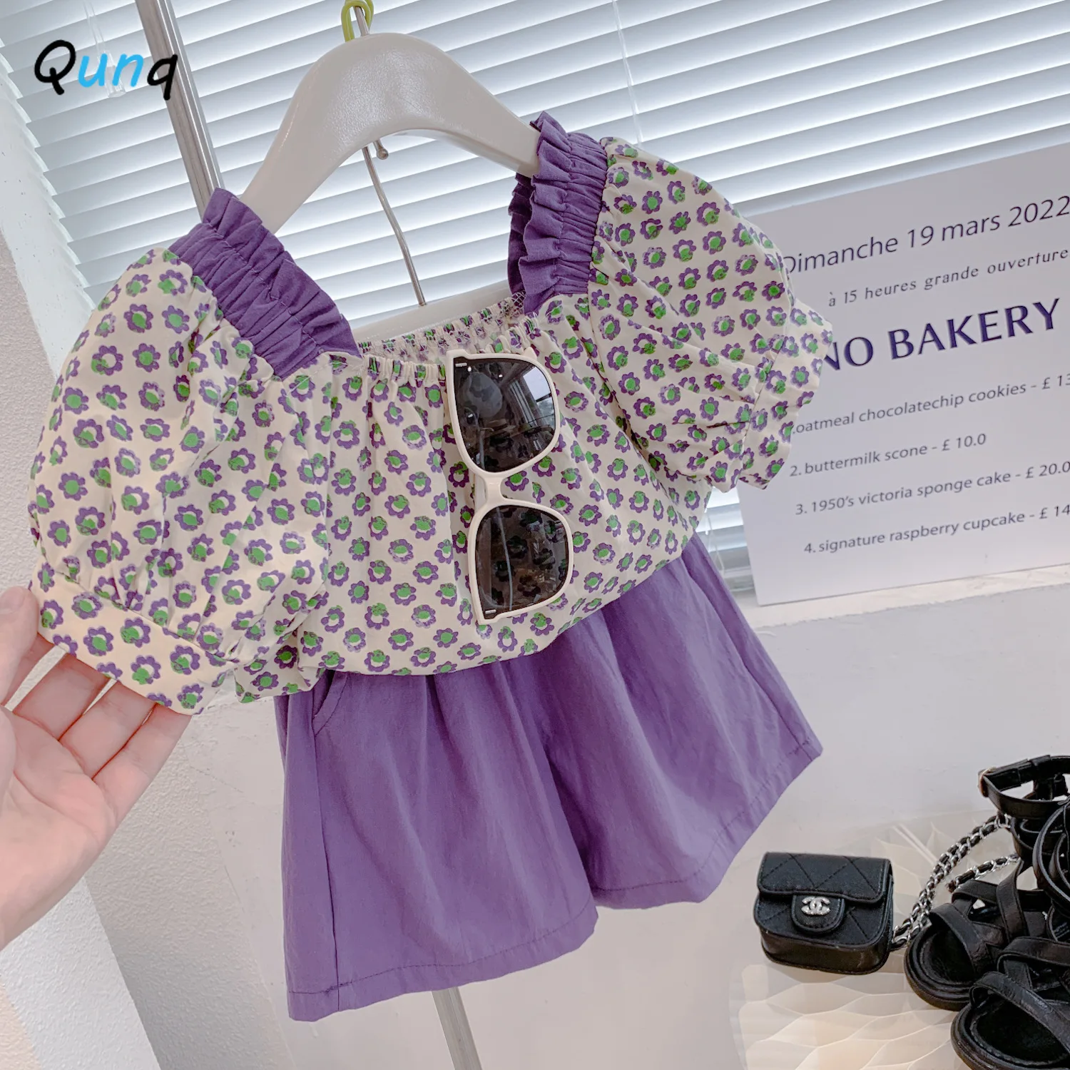 Qunq 2022 New Girls Set Flower Print Square Floral bubble Sleeve Purple Thort Top+Shorts Two Piece Fasion Casul Summer Suits
Qunq 2022 New Girls Set Flower Print Square Floral bubble Sleeve Purple Thort Top+Shorts Two Piece Fasion Casul Summer Suits
