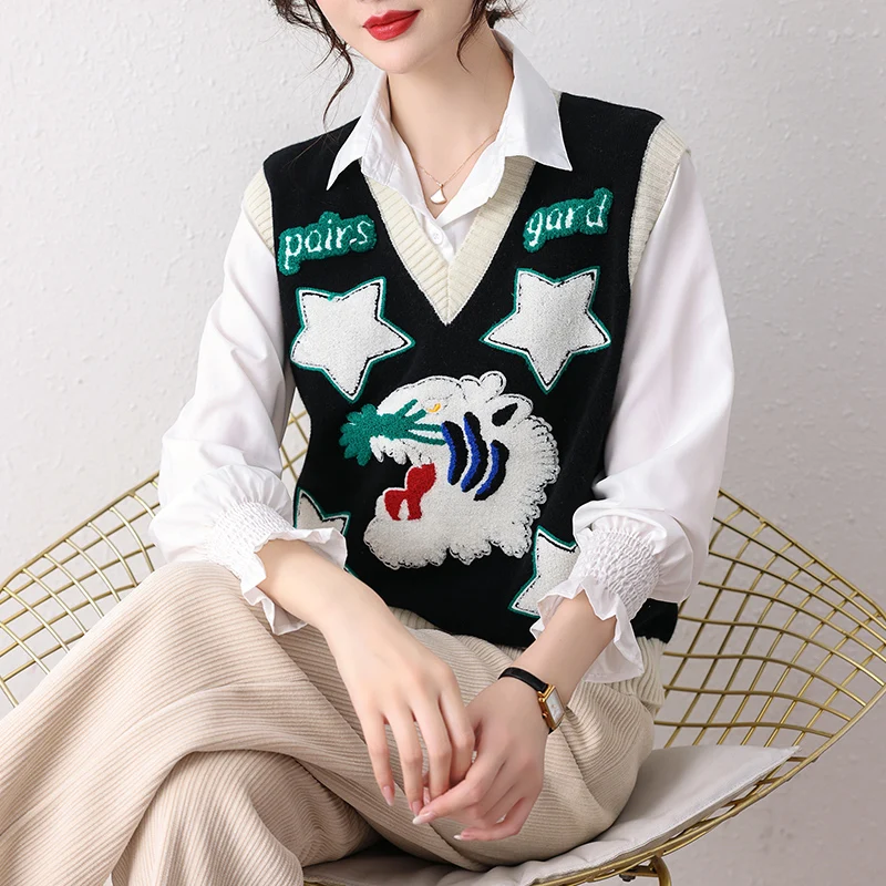 2022 Early Autumn New Pullover Embroidered Flocking V-neck Three-Dimensional Cartoon Pattern Korean Wool Women's Knitted Vest
2022 Early Autumn New Pullover Embroidered Flocking V-neck Three-Dimensional Cartoon Pattern Korean Wool Women's Knitted Vest