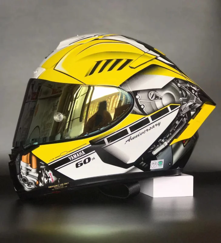 Full Face Motorcycle Helmet Yellow T-shirt Riding Motocross Racing Motobike Helmet Capacete 93 Sports Helmet
Full Face Motorcycle Helmet Yellow T-shirt Riding Motocross Racing Motobike Helmet Capacete 93 Sports Helmet