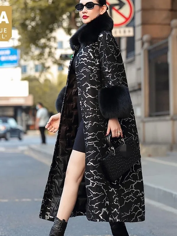 Sheepskin Lady Fox Fur Collar Down Jacket Elegant Luxury Long Printing Straight Coat Female Winter Office Real Leather Overcoat
Sheepskin Lady Fox Fur Collar Down Jacket Elegant Luxury Long Printing Straight Coat Female Winter Office Real Leather Overcoat