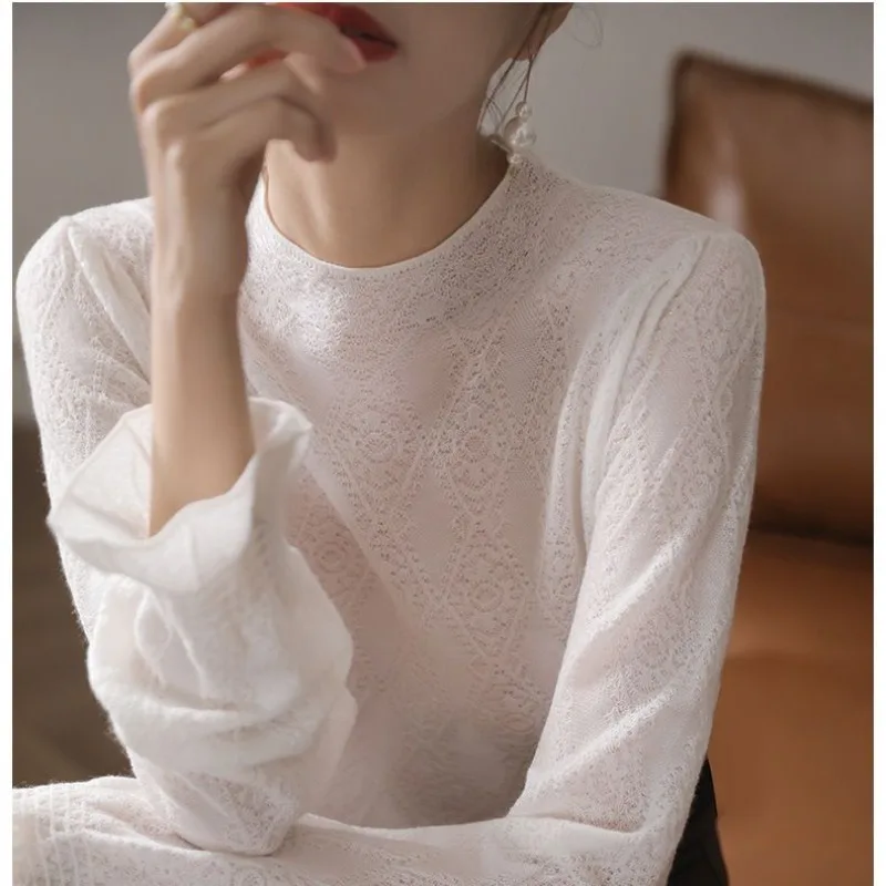Flare sleeved jacquard hollowed out knit shirt New style sweater Women's thin cut out fashionable bottom shirt
Flare sleeved jacquard hollowed out knit shirt New style sweater Women's thin cut out fashionable bottom shirt