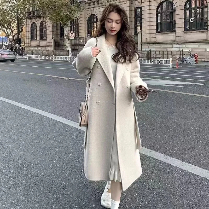 Korean Fashion Women Casual Loose Woolen Coat Elegant and Chic Solid Outerwear Long Overcoat with Belted Female Warm Cloak
Korean Fashion Women Casual Loose Woolen Coat Elegant and Chic Solid Outerwear Long Overcoat with Belted Female Warm Cloak