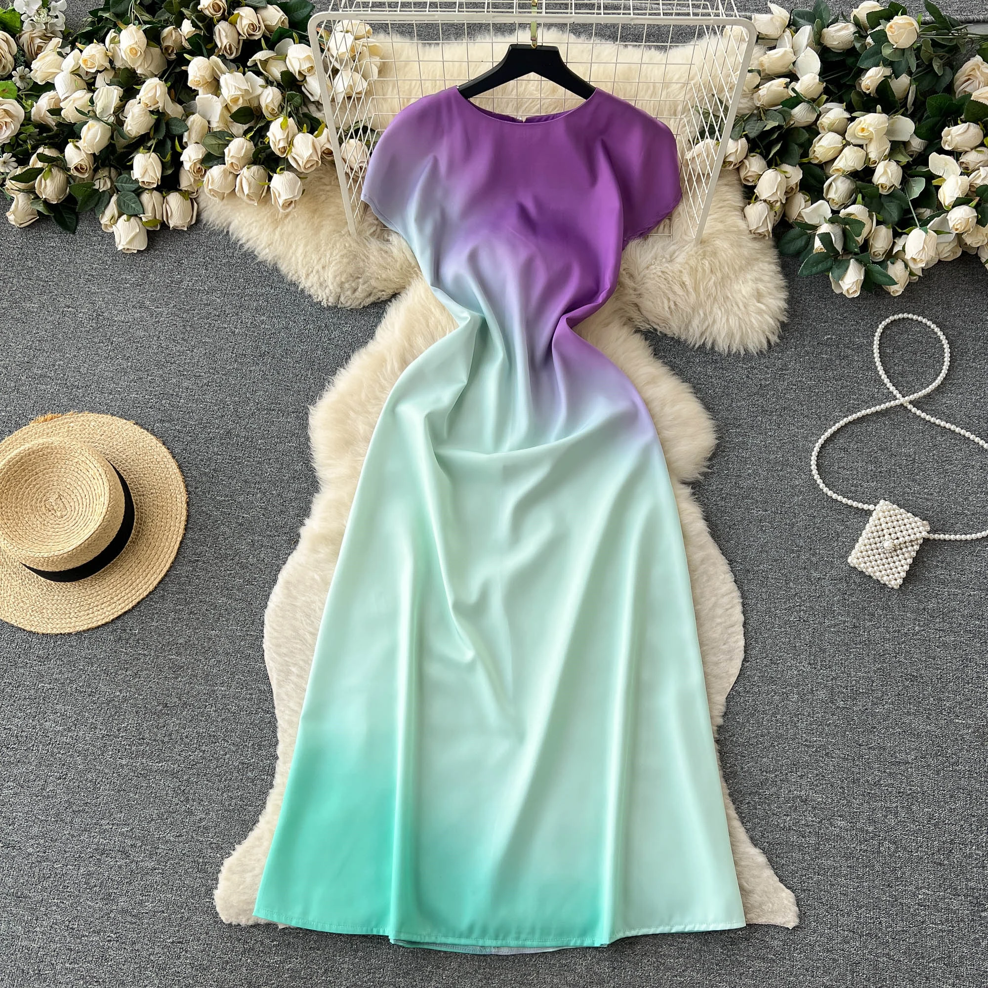 

Clothland Women Elegant Print Midi Dress Zipper Short Sleeve A Line Summer Retro Mid Calf Dresses Vestido QC395