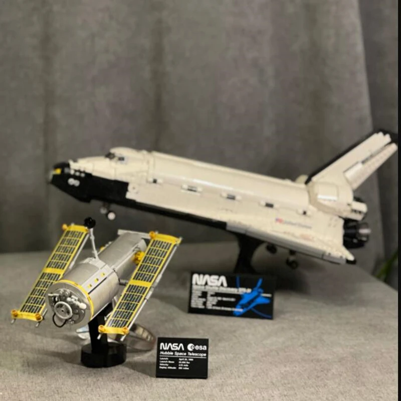 In Stock 2354PCS Creative Space Shuttle Discovery 10283 Building Blocks Spacecraft BricksToys For Children Kids Birthday Gifts
In Stock 2354PCS Creative Space Shuttle Discovery 10283 Building Blocks Spacecraft BricksToys For Children Kids Birthday Gifts