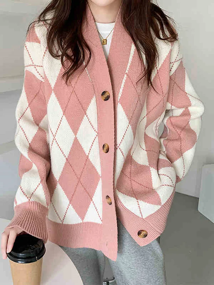 BETHQUENOY Sueter Vintage Argyle Knitted Cardigan Sweater Sweter Casacos Femininos Inverno Fashion Winter Clothes For Women 2022
BETHQUENOY Sueter Vintage Argyle Knitted Cardigan Sweater Sweter Casacos Femininos Inverno Fashion Winter Clothes For Women 2022