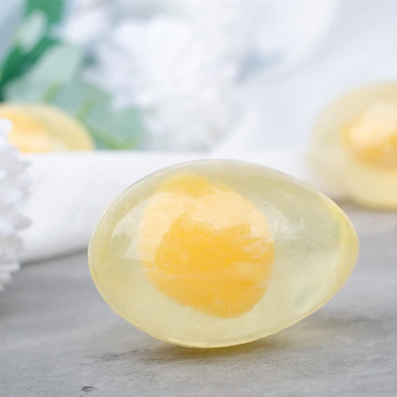 

Оригинальное Мыло в форме яйца 80 г, натуральное рандомное Отбеливающее мыло ручной работы для тела, мыло, масло для очищения лица, увлажняющее B N5V7