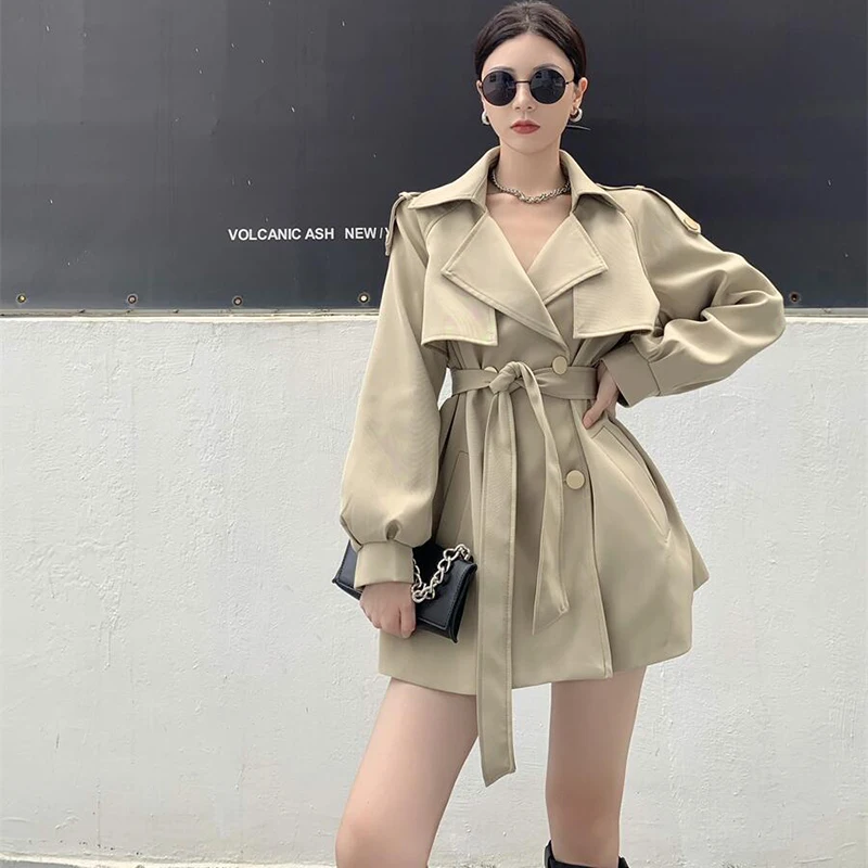2022 Spring Women's Trench Coat Lantern Sleeves Double-Breasted Top Vintage Office Windbreaker Jacket Belt Solid Casual Outwear
2022 Spring Women's Trench Coat Lantern Sleeves Double-Breasted Top Vintage Office Windbreaker Jacket Belt Solid Casual Outwear