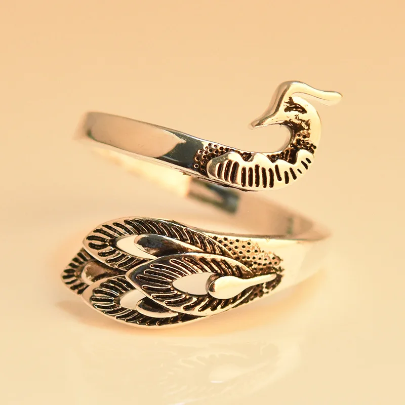 Оригинальное открытое обручальное кольцо из стерлингового серебра S925 пробы в ретро-стиле из тайского серебра с черным павлином и птицей Фе... 
Оригинальное открытое обручальное кольцо из стерлингового серебра S925 пробы в ретро-стиле из тайского серебра с черным павлином и птицей Фе...