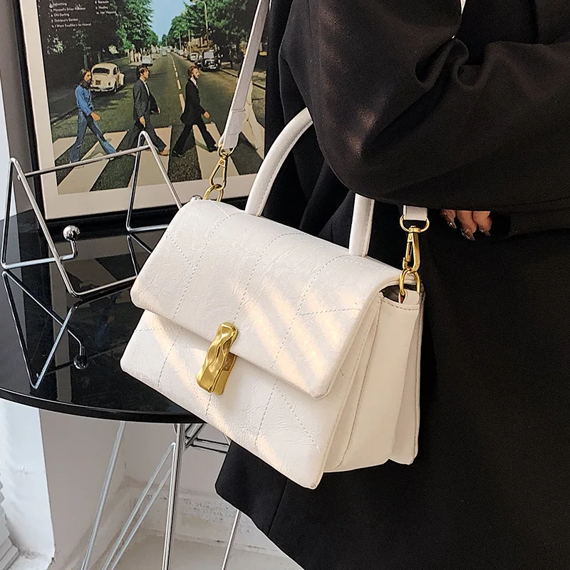 Women'S Bag 2022 Autumn And Winter New Trendy All-Match Messenger Bag Western Style Fashion Handbag
Women'S Bag 2022 Autumn And Winter New Trendy All-Match Messenger Bag Western Style Fashion Handbag